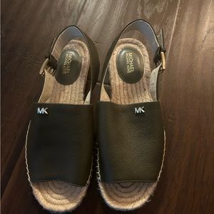 Micheal Kors Green sandals